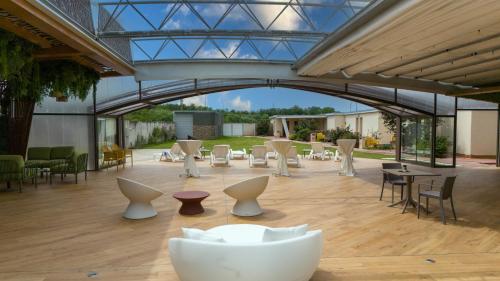 La Villa Hill Resort