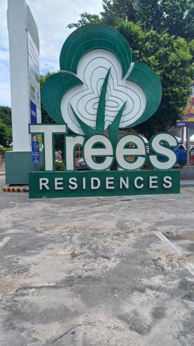 Condo Studio with Pool for Staycation