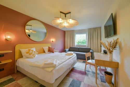 Brit Hotel Olympia
