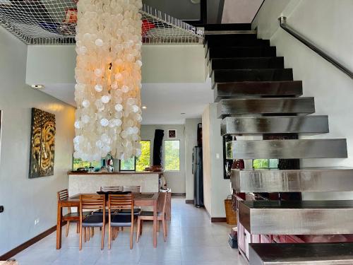 3 BedRoom Penthouse in Boracay Station 1