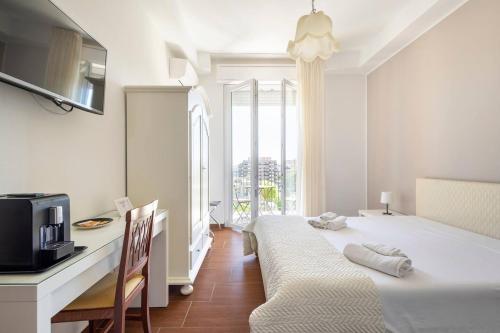 B&B Panoramic