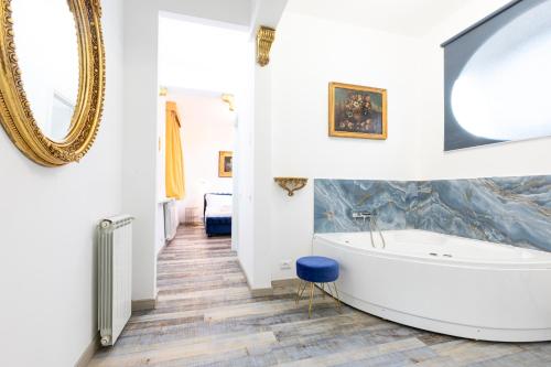 Il Monastero Collection