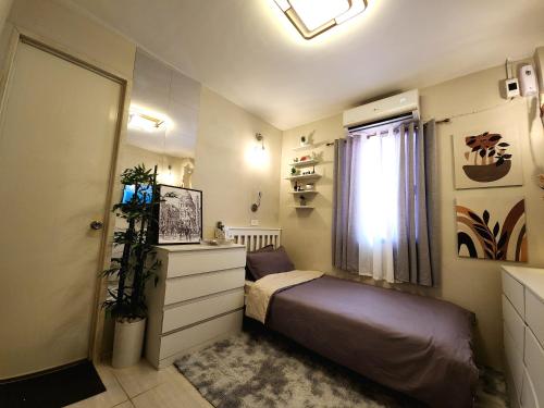 Don Seroy Backpackers Inn