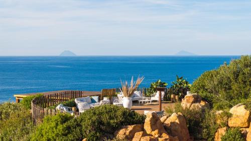 Mangia's Pollina Resort