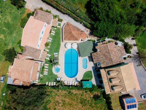 Valentino Maisonettes