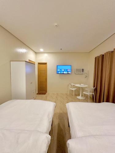 THE VELVET SUITES AND HOTEL