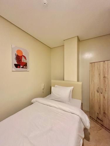 THE VELVET SUITES AND HOTEL