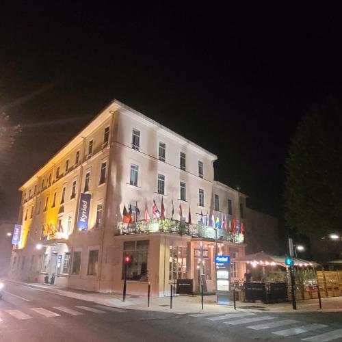 Kyriad Orange Centre