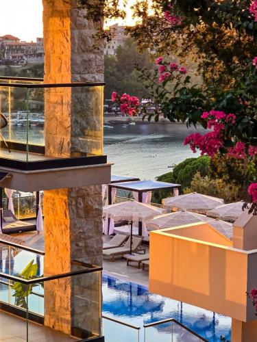 The New Hotel Mediteran Villa Edition