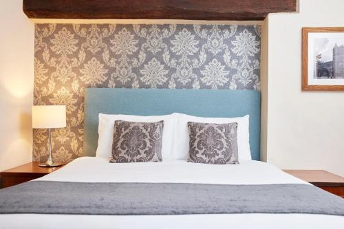 Hunter's Hall Hotel