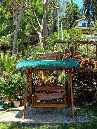 Tahanan sa Talisayan Beach House