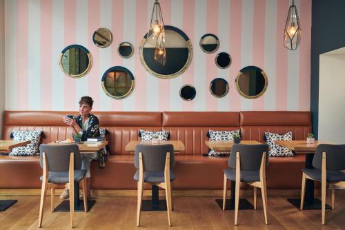 Hotel Indigo Manchester Victoria Station