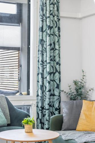 New studio apartment with free parking