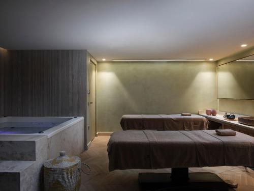 Atlantica Aegean Blue