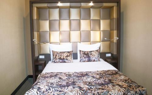 Golden Mansion City Apartments