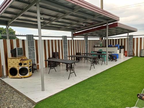 SheLiz Private Resort