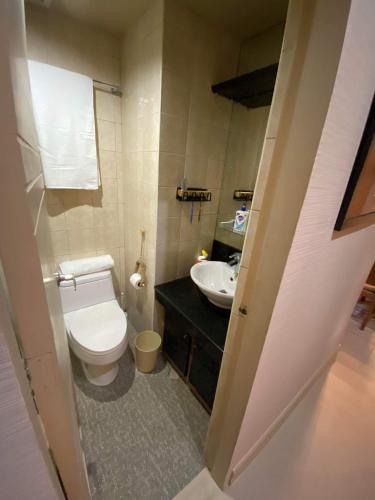 BGC Forbeswood Parklane Apartment-1 bedroom