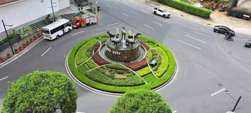 Avah cozy condotel 150 Newport boulavevard Pasay city