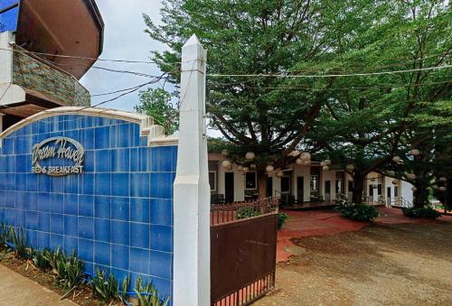 Dream Haven Bed & Breakfast By RedDoorz