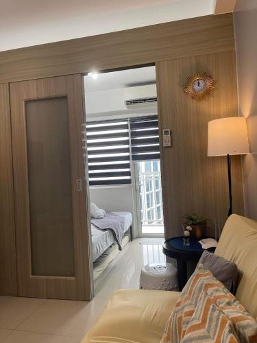 Shore Residence Manila Bay City Lights View MOA Complex