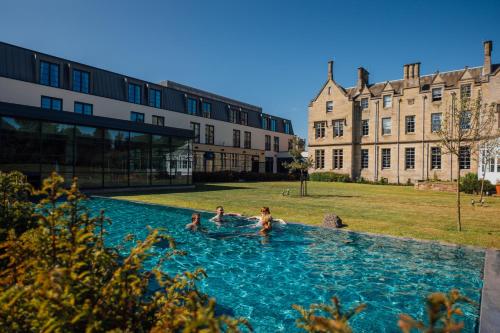 SCHLOSS Roxburghe Hotel