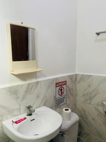 Francis Dale Lodge L7