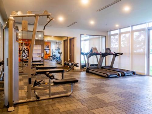 Jhezzstuffs staycation