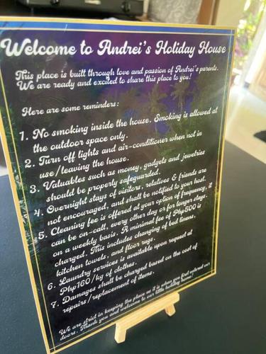 Andrei Holiday House