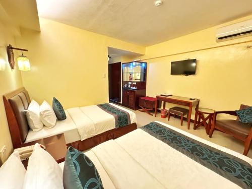 Golden Phoenix Hotel Boracay