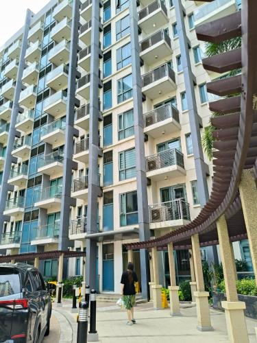 LDN Secret Crib 3C - Across NAIA T3 Airport - Two Palm Tree