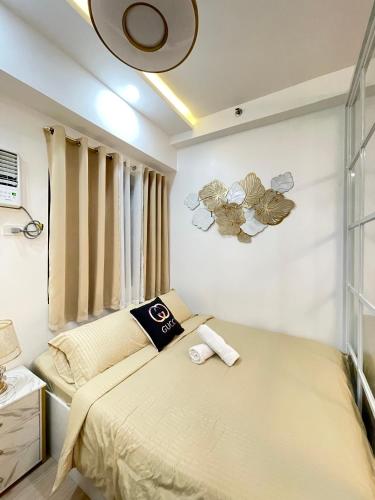 CD Staycation - Unit 5 at Trees Residences