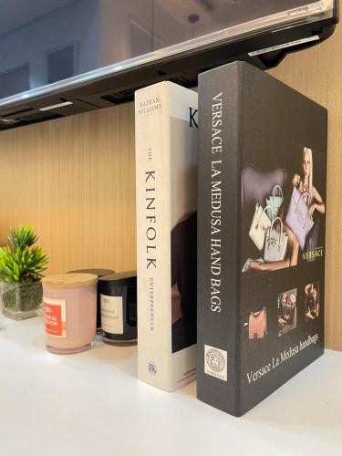 CD Staycation - Unit 5 at Trees Residences