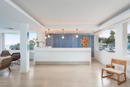 Hotel Atolon & Kaafu Beach Club