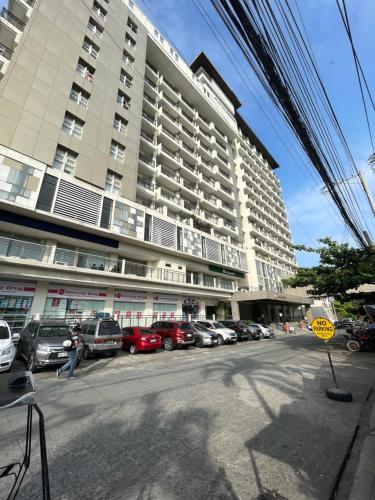 Condo with direct access to shopping mall in Bacolod City