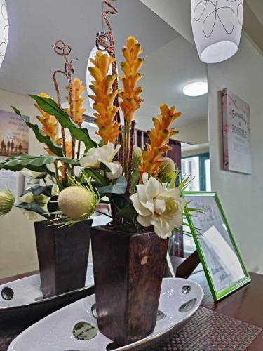 Two Palmtree Villas cluster3 rooms across NAIA terminal 3