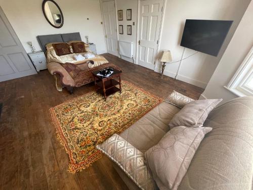 Croft House Apartments