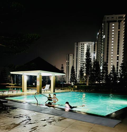 Aiya's Cozy Staycation in Tagaytay SMDC Wind