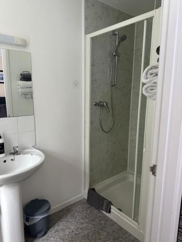 Alder Lodge Guest House