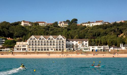 Golden Sands Hotel