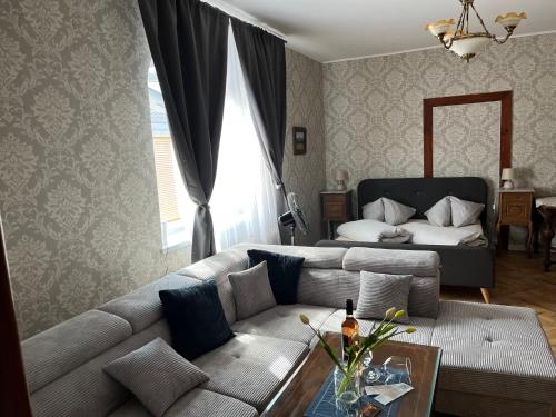 Zámocek Staré Casy