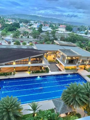 2 Bedroom Samal View with Balcony Verdon Parc