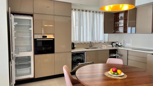 Sunraf Luxe Apartments