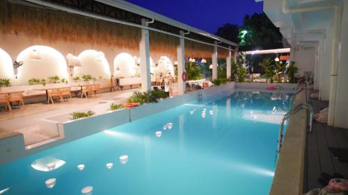 Diving Addiction Resort