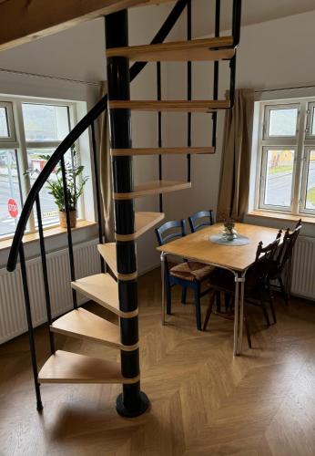 Curry House Apartment