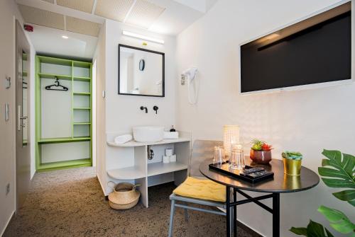 Maverick Central Market