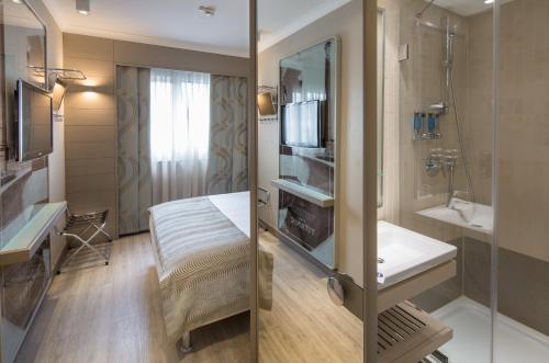 Titanic Comfort Mitte
