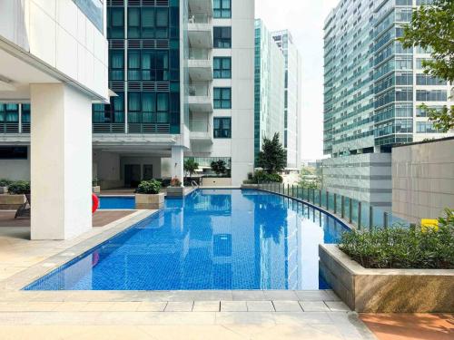 Stylish 1BR Units near Mitsukoshi and Uptown Mall in the Heart of BGC