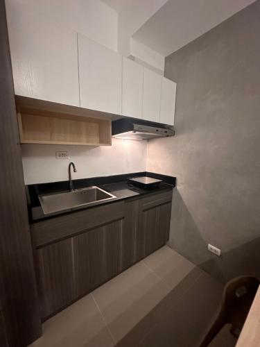 Furnished unit near IT Park, Ayala, Banilad