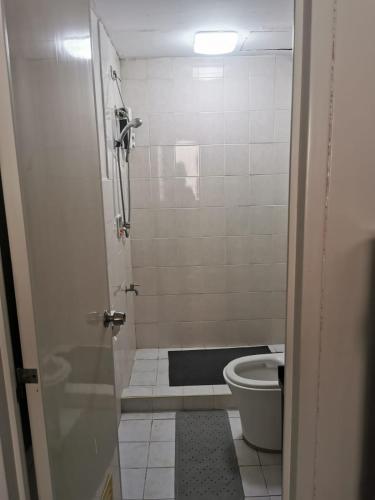 Almanza metropolis condominium