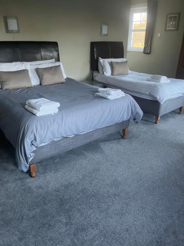 Five Glens Inn